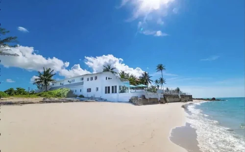 Cable Beach House - Nassau (1)